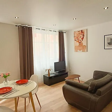 Foucault - Appartements - Au Coeur De Lourdes Exterior photo